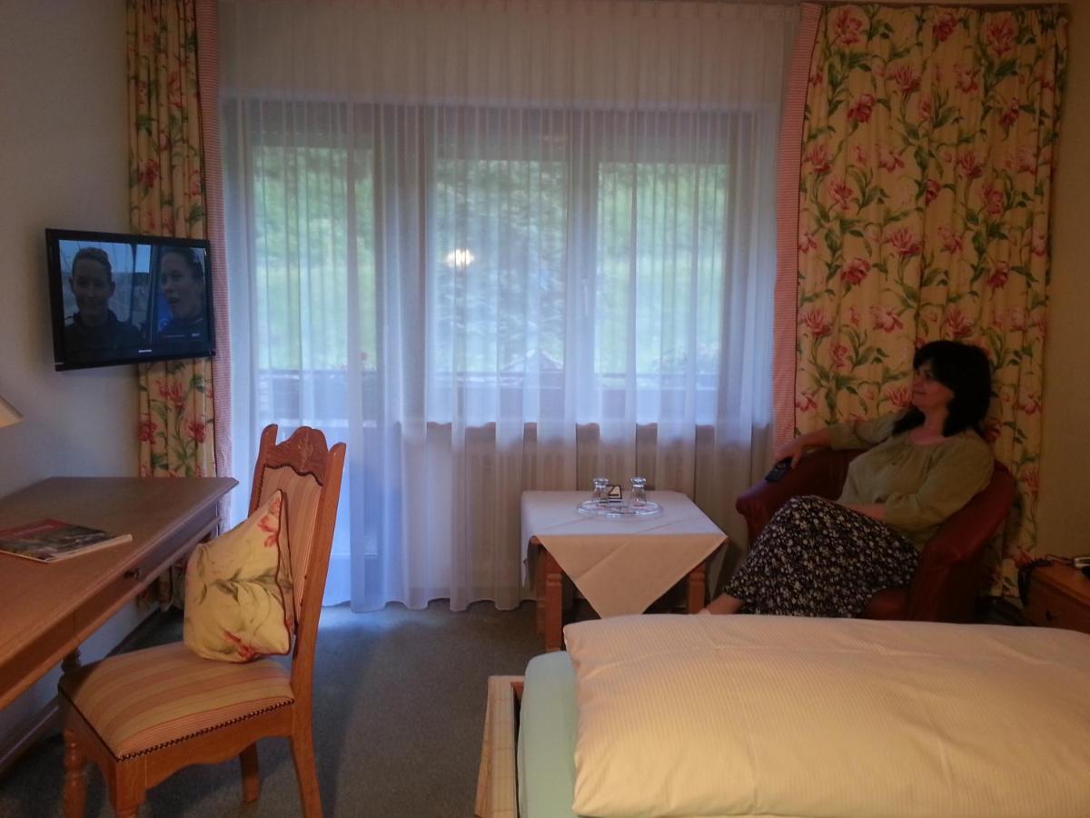 Hotel Garni Seebachstueble Titisee-Neustadt Szoba fotó